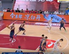 里程碑夜！阿贾克斯队长鼓劲，CBA常规赛今晨刷纪录，更衣室稳定，纪律约束更严格